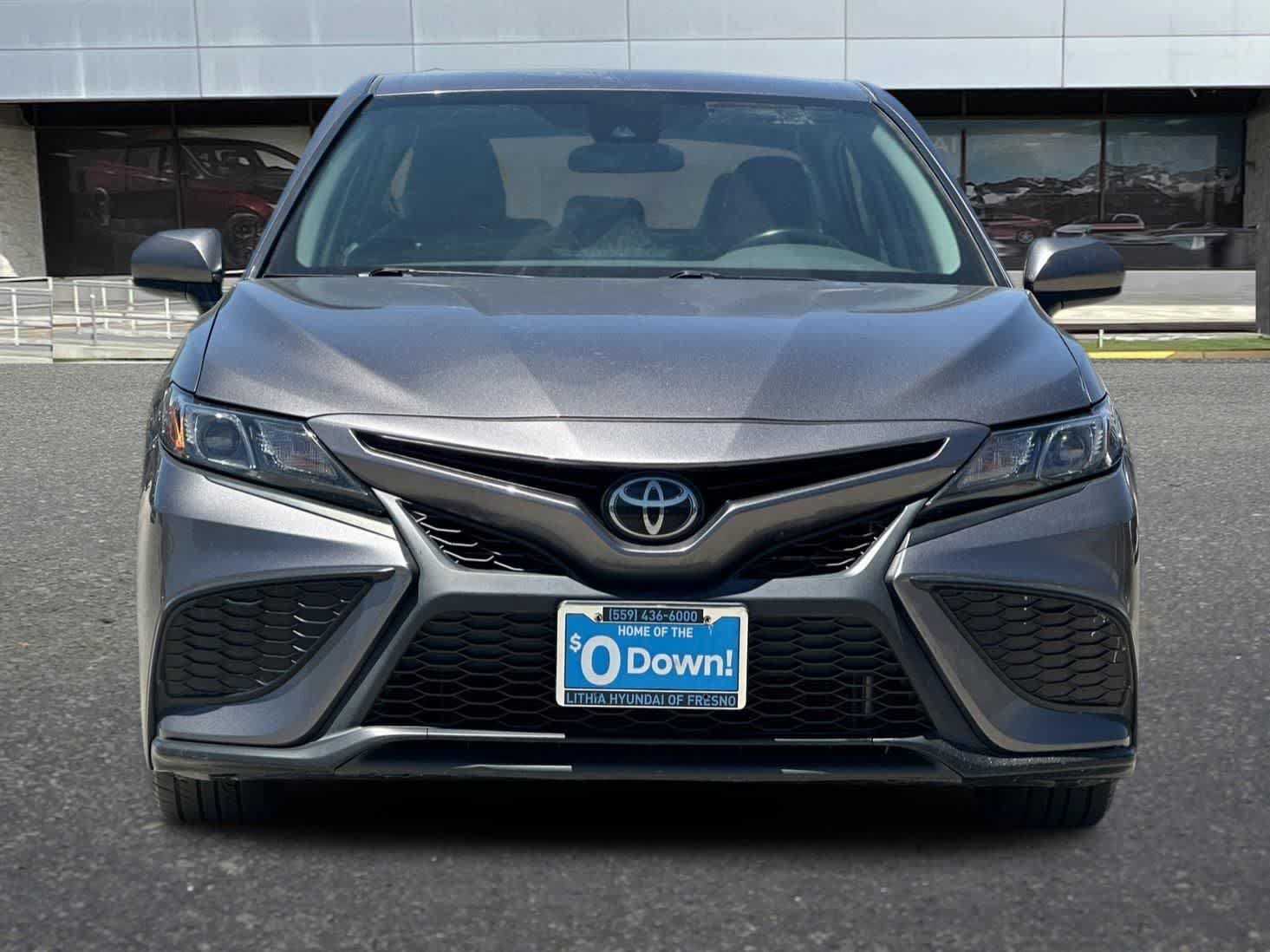 Used 2023 Toyota Camry SE FWD image 11