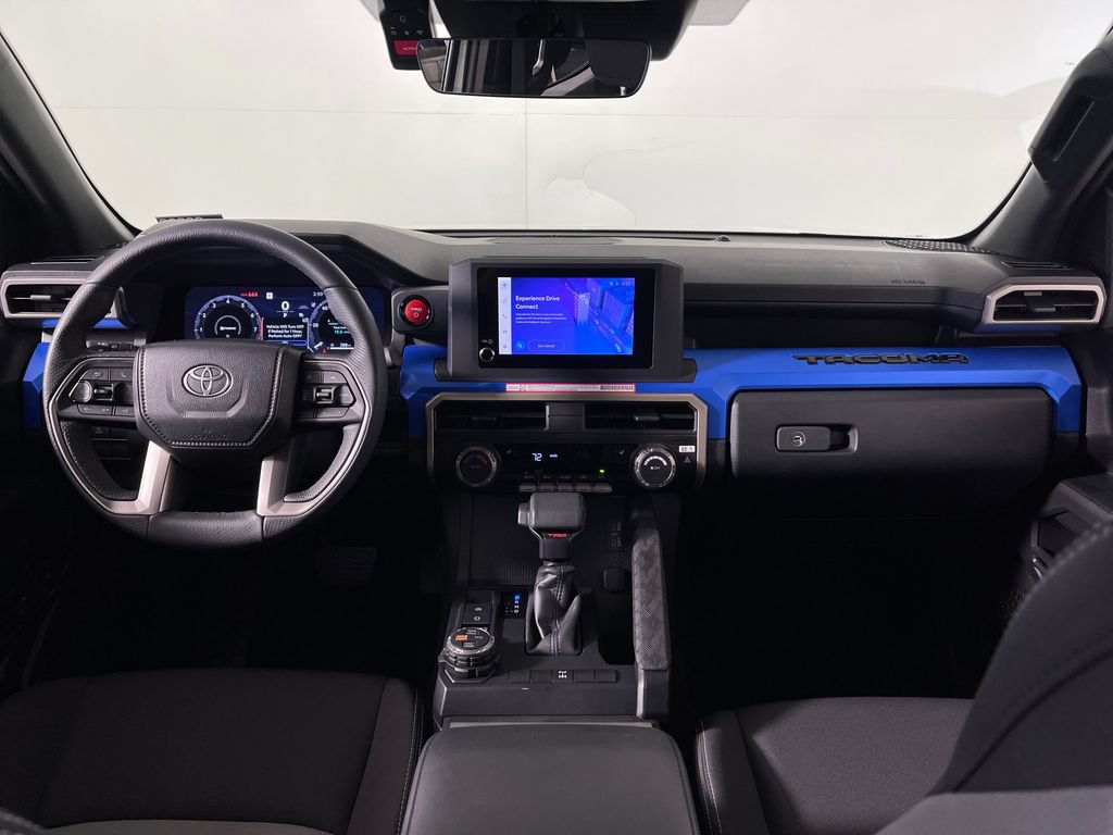 Certified 2025 Toyota Tacoma TRD Off-Road AWD/4WD image 14