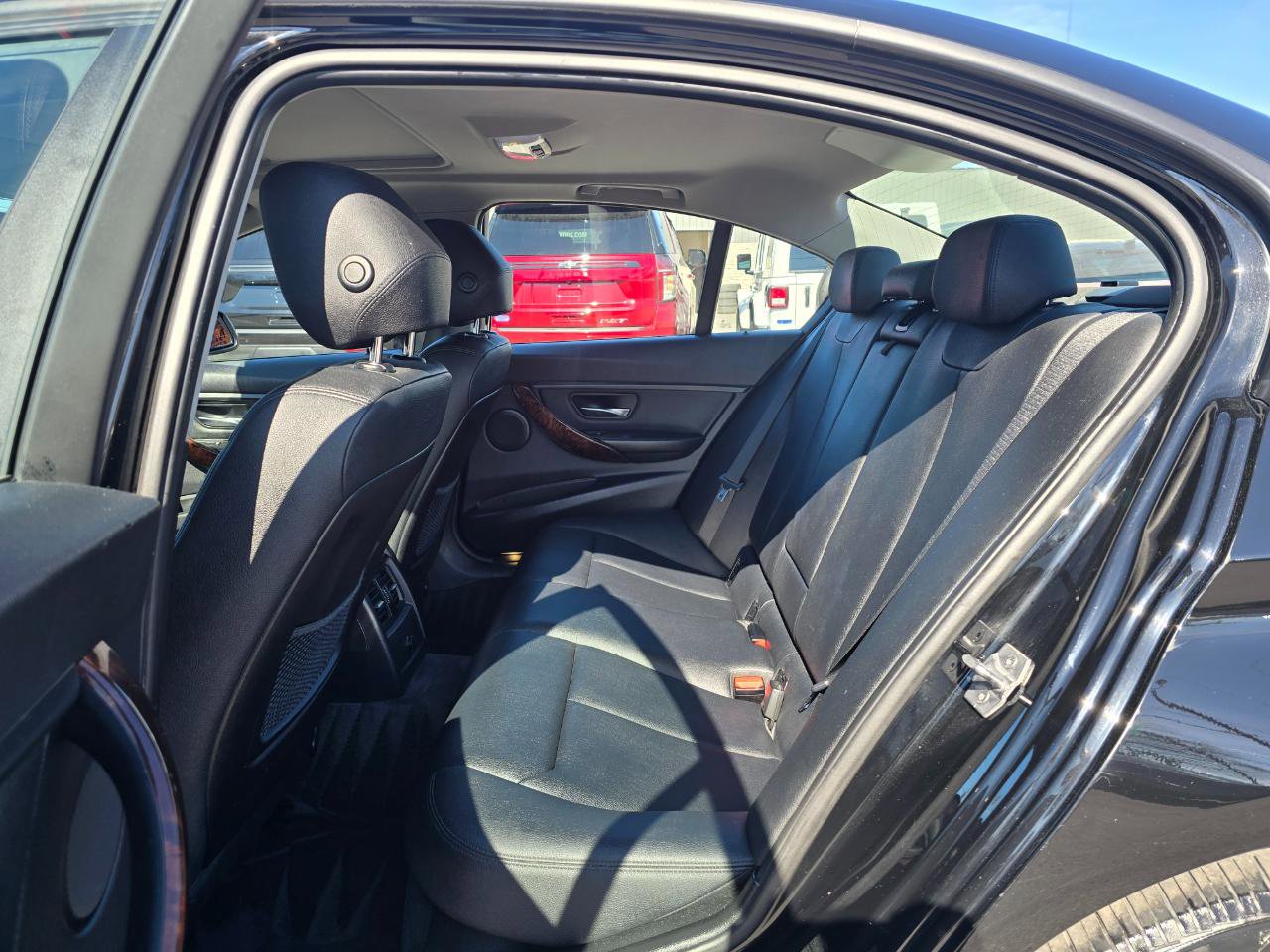 Used 2014 BMW 328i xDrive Sedan AWD/4WD image 13