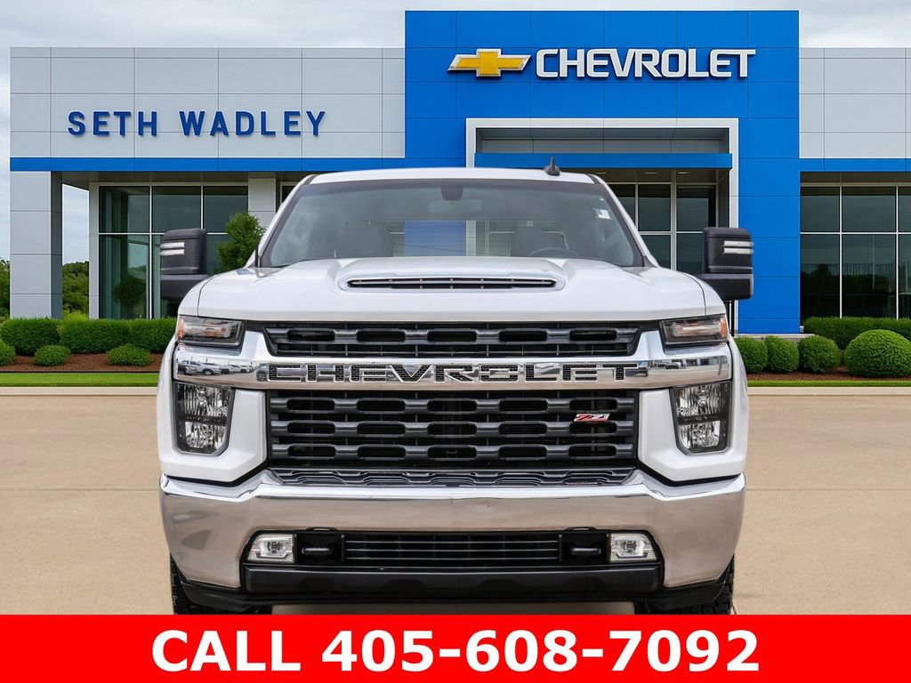 Used 2023 Chevrolet Silverado 2500 LT w/ Convenience Package AWD/4WD image 2