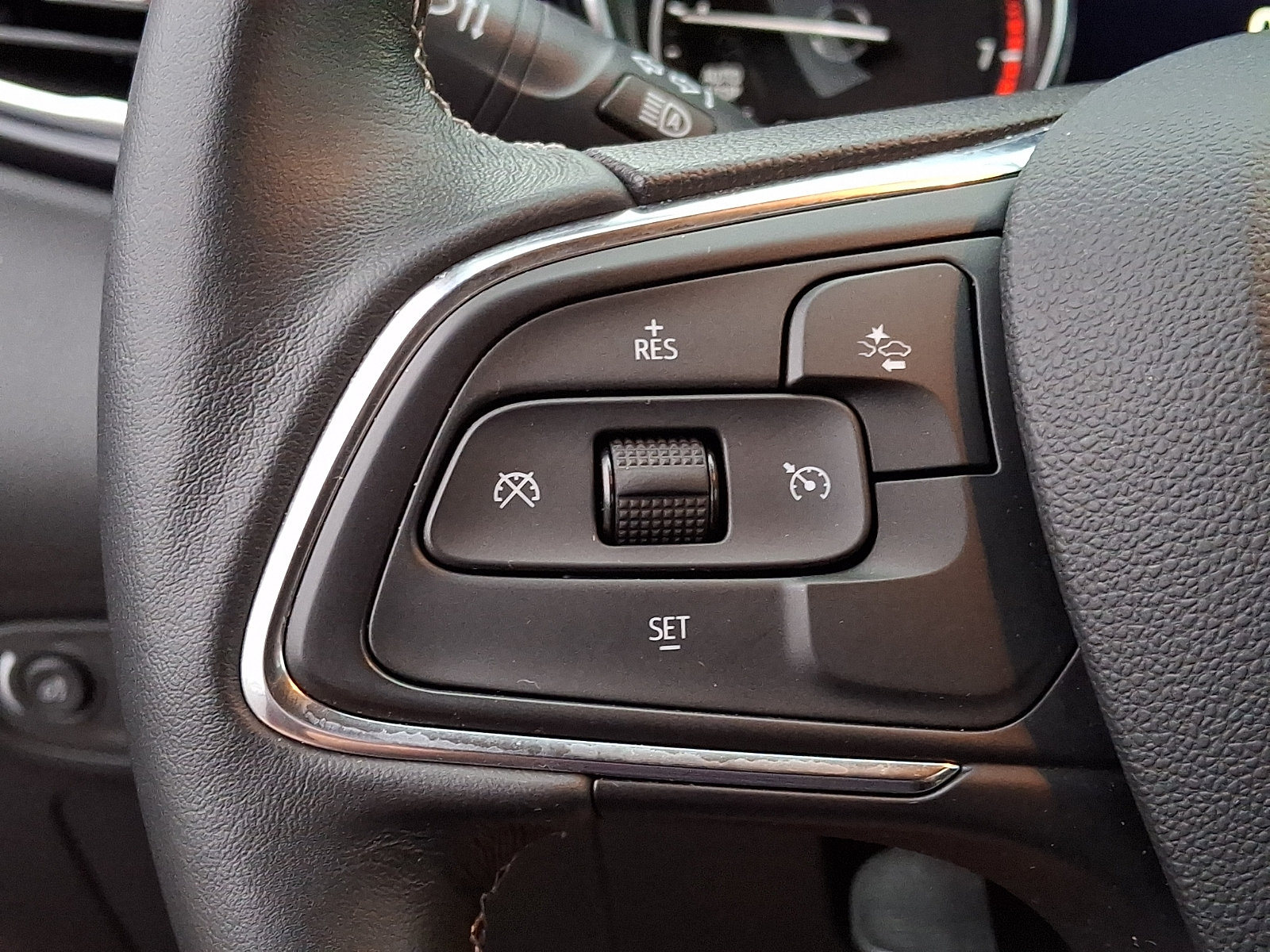 Certified 2023 Buick Encore GX Select FWD image 20