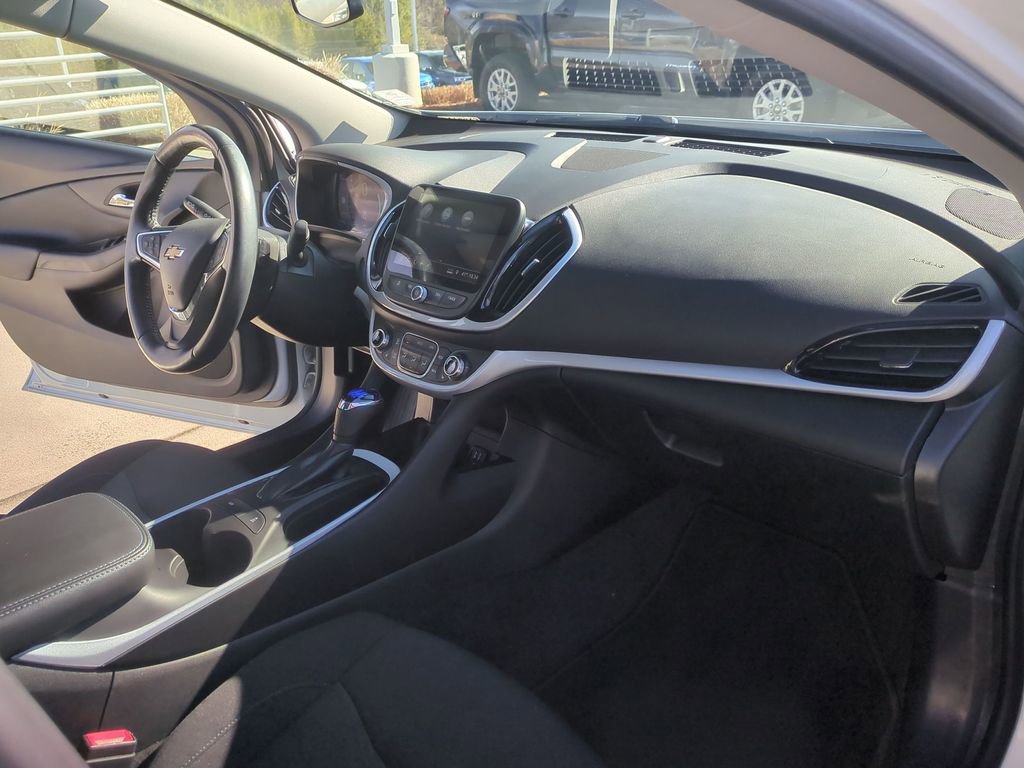 Used 2019 Chevrolet Volt LT w/ Comfort Package image 31