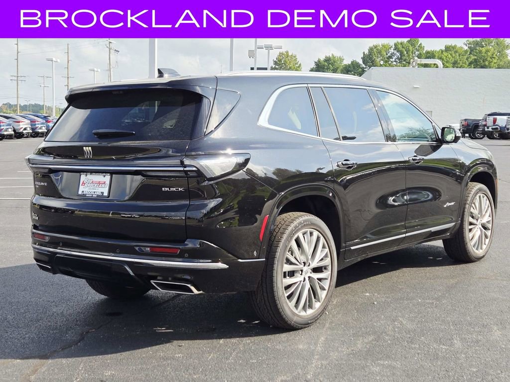 New 2026 Buick Enclave Avenir w/ Super Cruise Package image 3