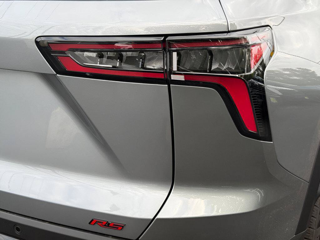 New 2027 Chevrolet Equinox RS AWD/4WD image 14