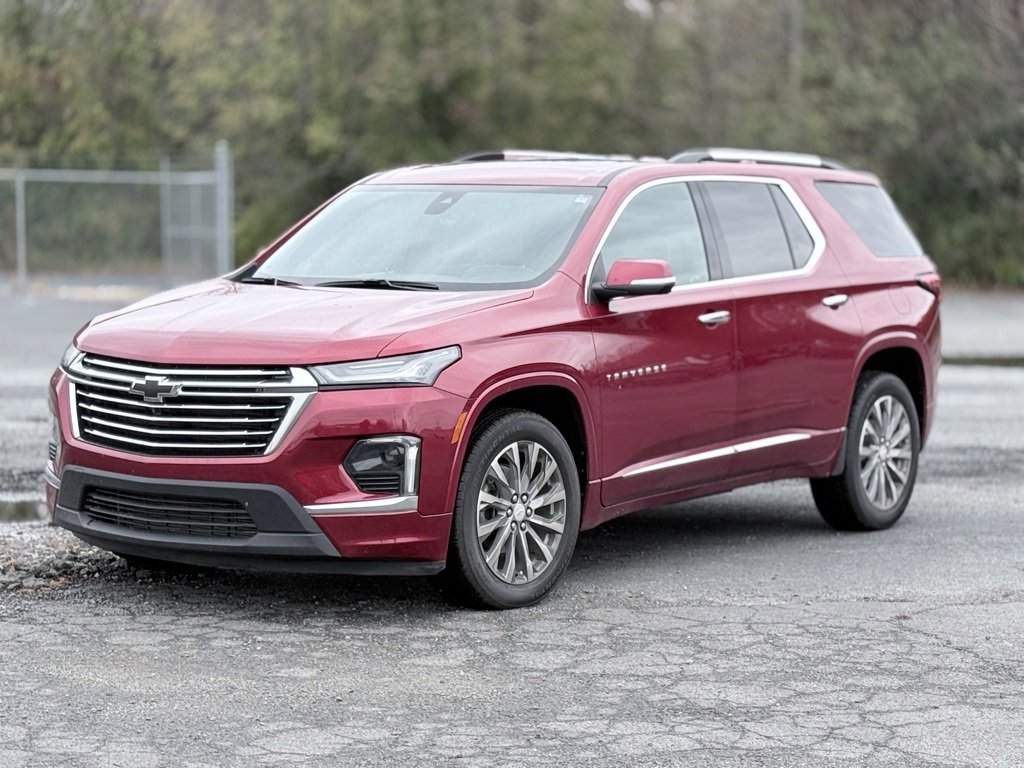 Used 2023 Chevrolet Traverse Premier image 3