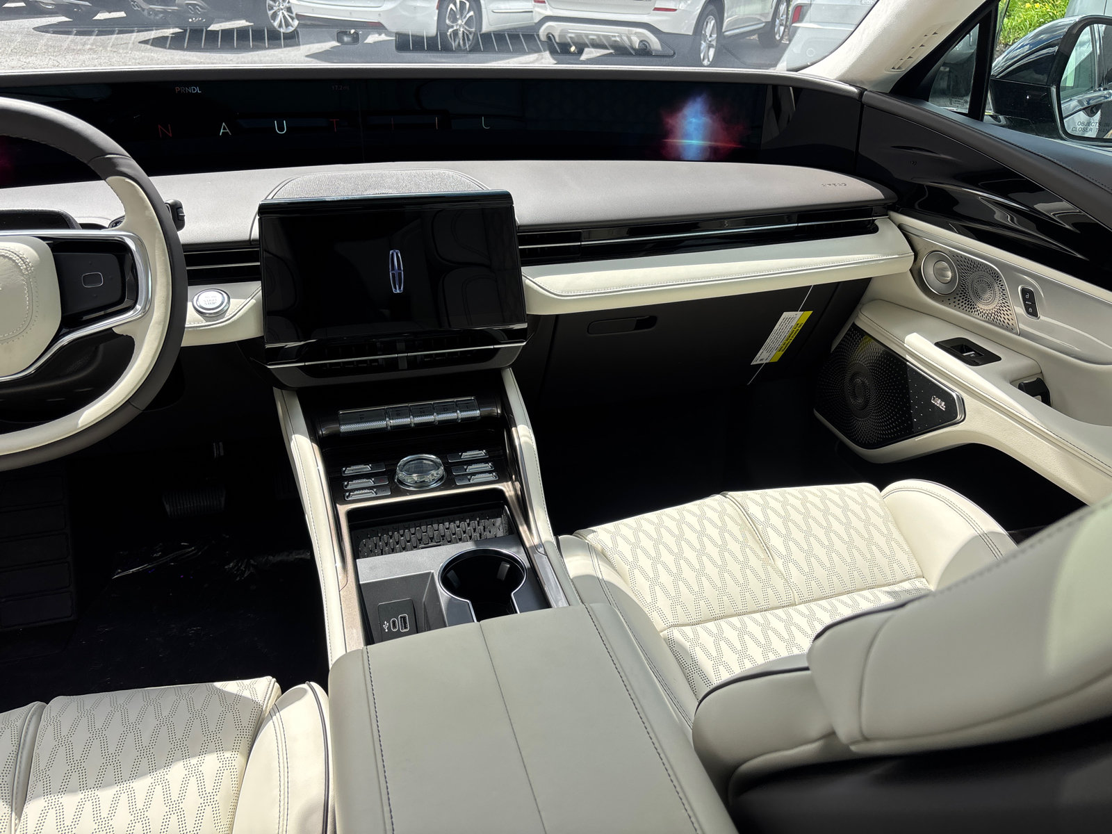 New 2026 Lincoln Nautilus Black Label AWD/4WD image 32