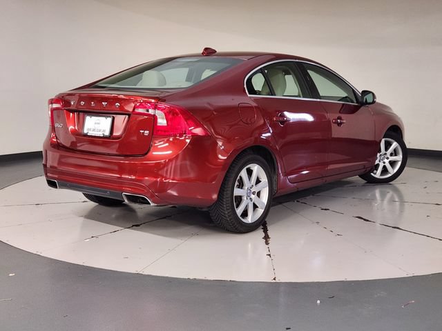 Used 2016 Volvo S60 T5 Premier FWD image 2