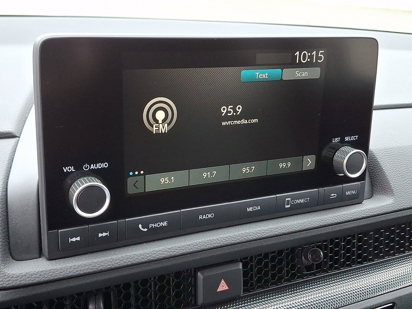 Used 2025 Honda CR-V LX image 16