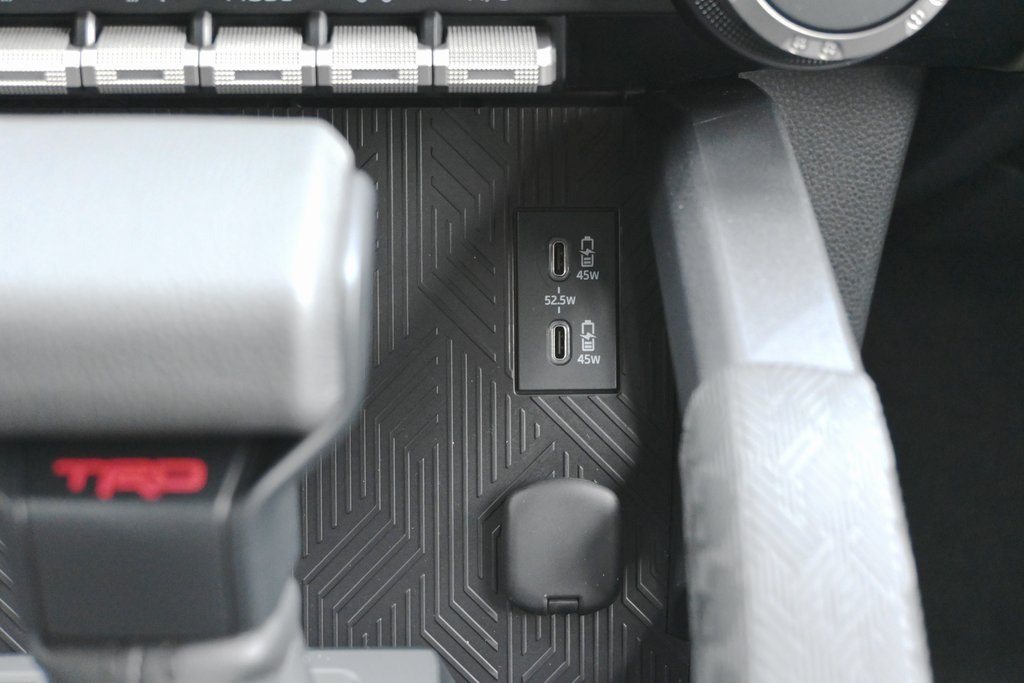 New 2024 Toyota Tacoma TRD Sport AWD/4WD image 19