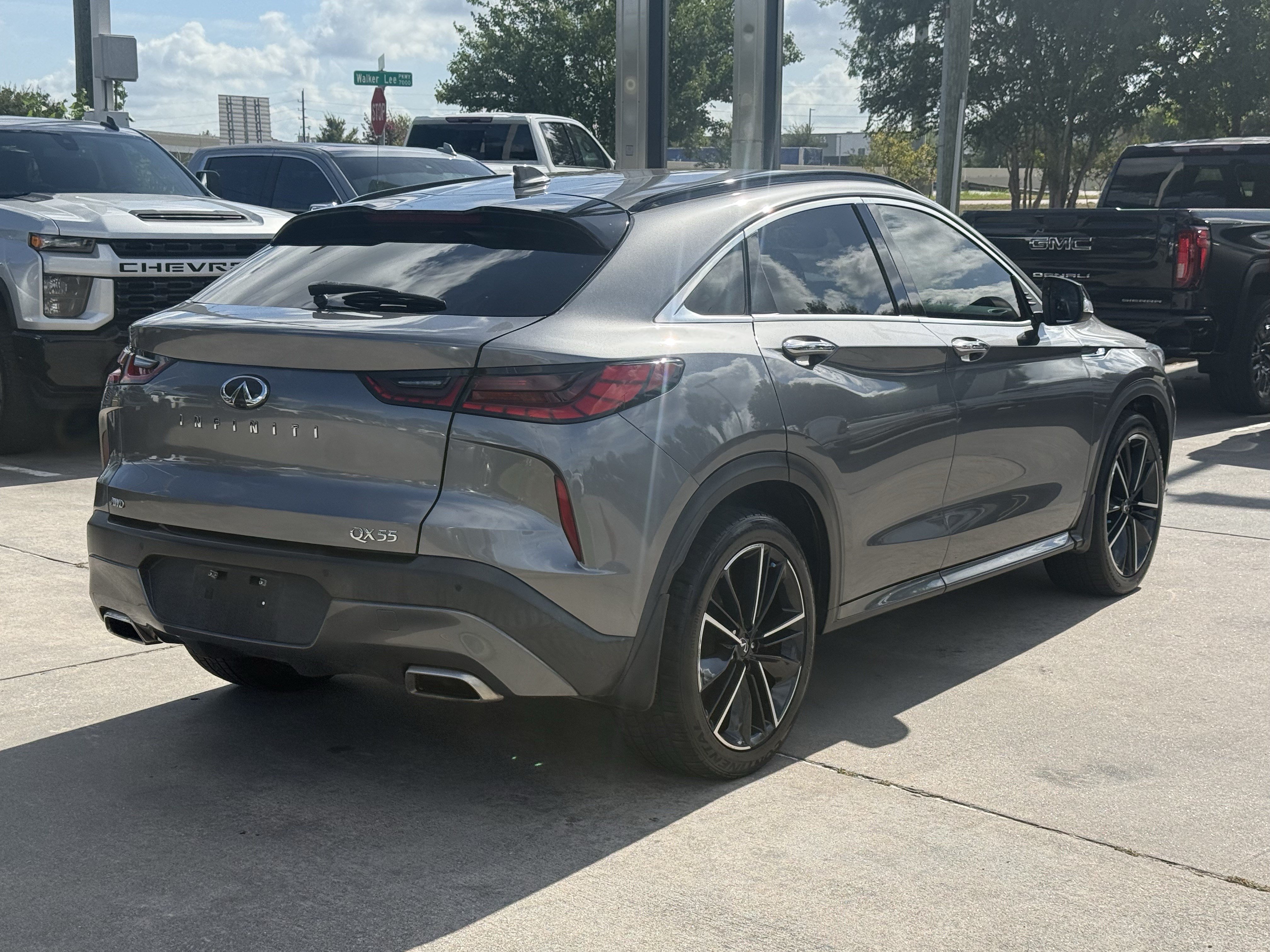 Used 2022 INFINITI QX55 Luxe w/ Cargo Package AWD/4WD image 5
