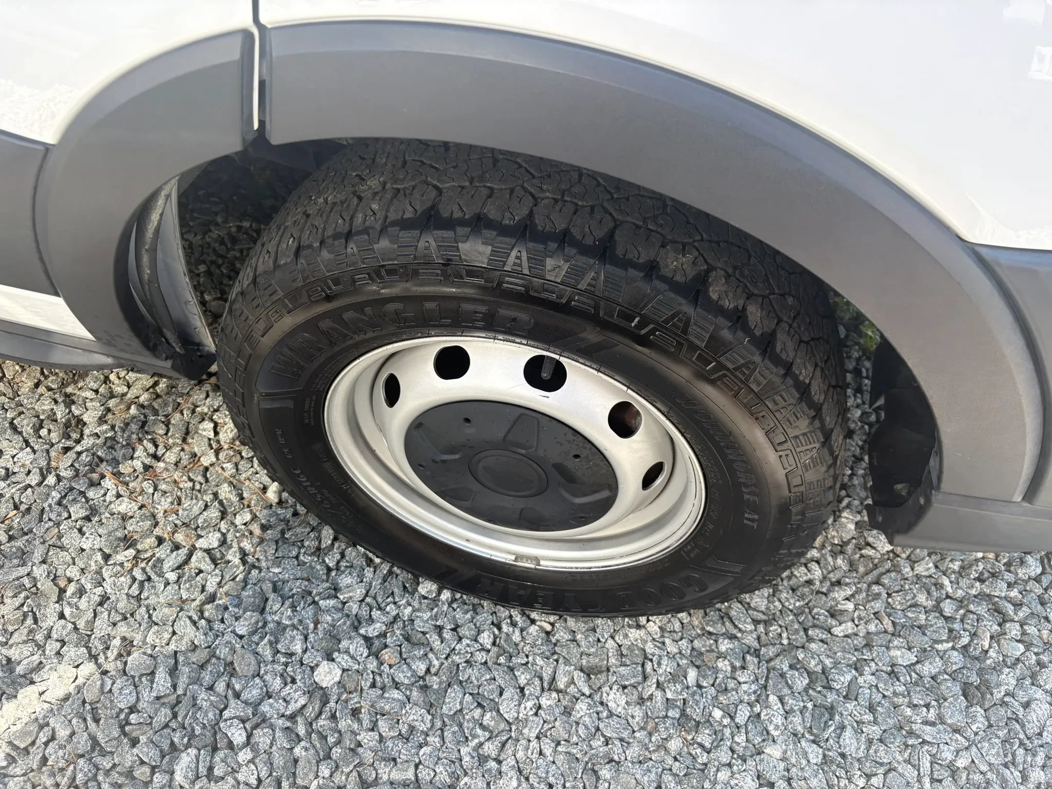 Used 2018 Ford Transit 350 XL RWD image 8