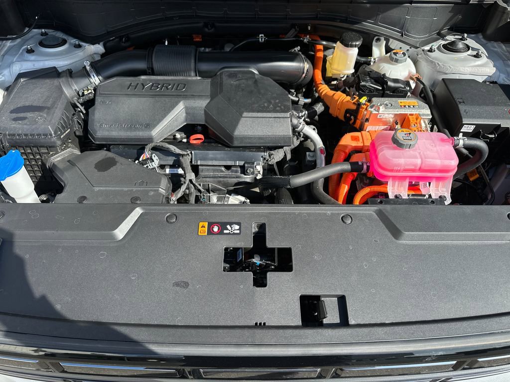 Certified 2026 Hyundai Santa Fe Limited AWD/4WD image 10
