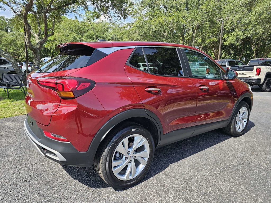 Used 2024 Buick Encore GX Preferred AWD/4WD image 4
