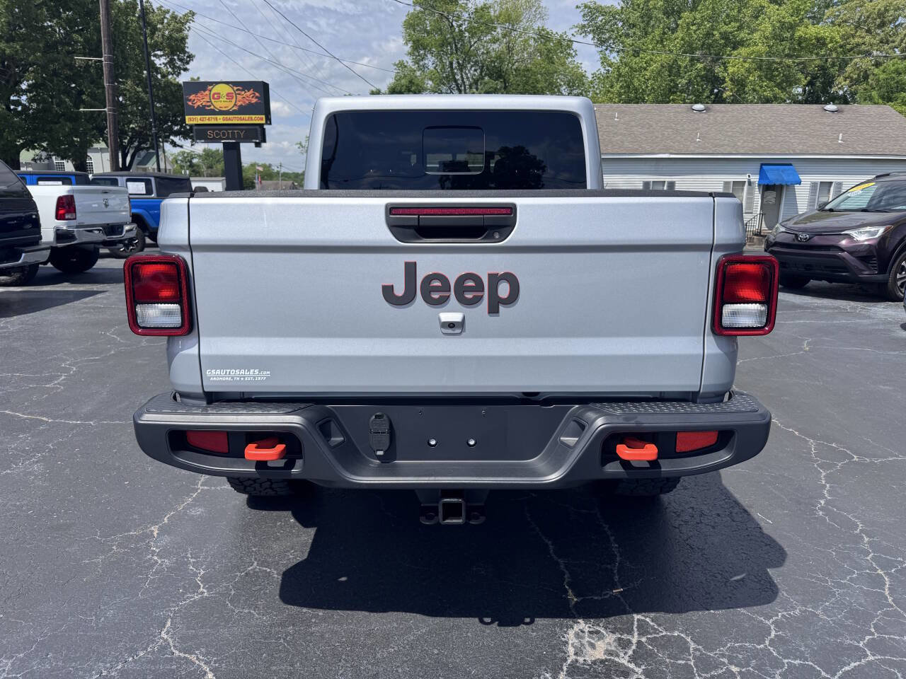 Used 2023 Jeep Gladiator Mojave w/ Trailer Tow Package AWD/4WD image 5