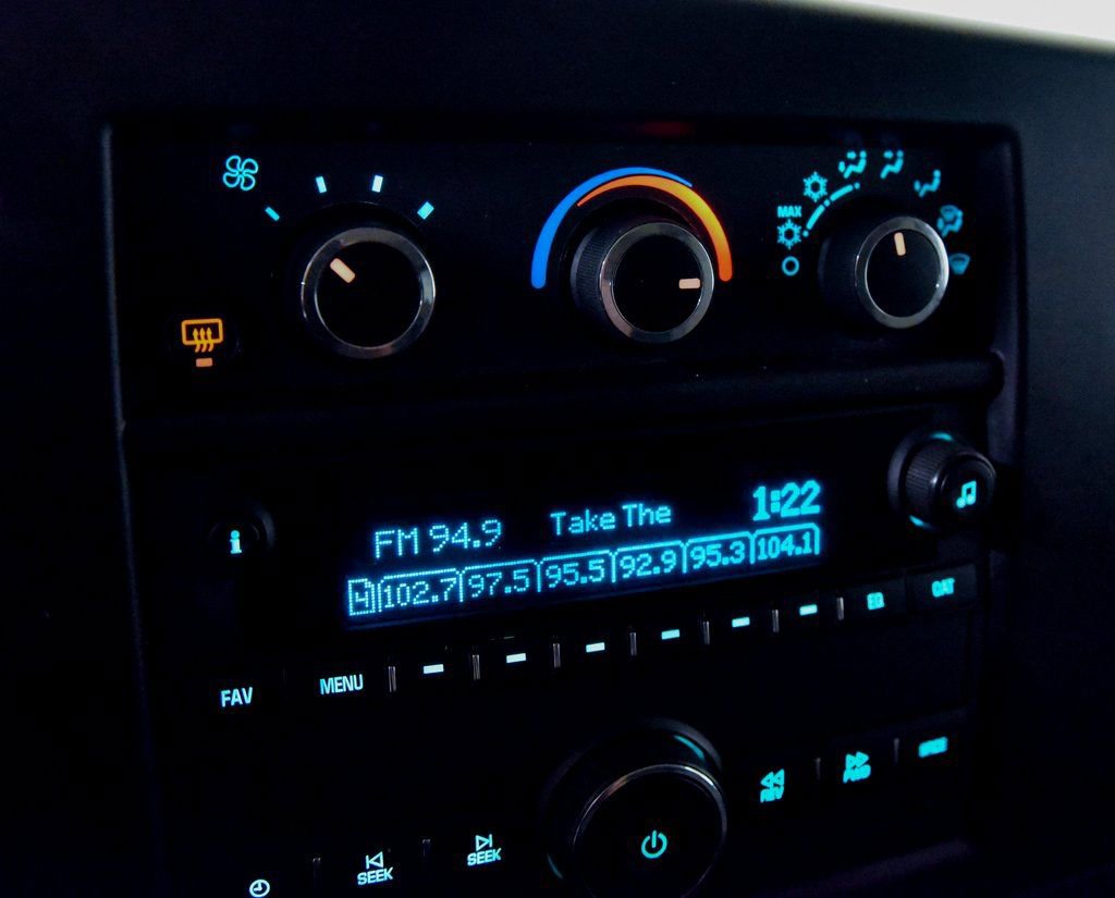 Used 2023 Chevrolet Express 3500 LS image 18