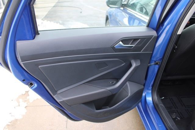 Used 2024 Volkswagen Jetta SE image 22