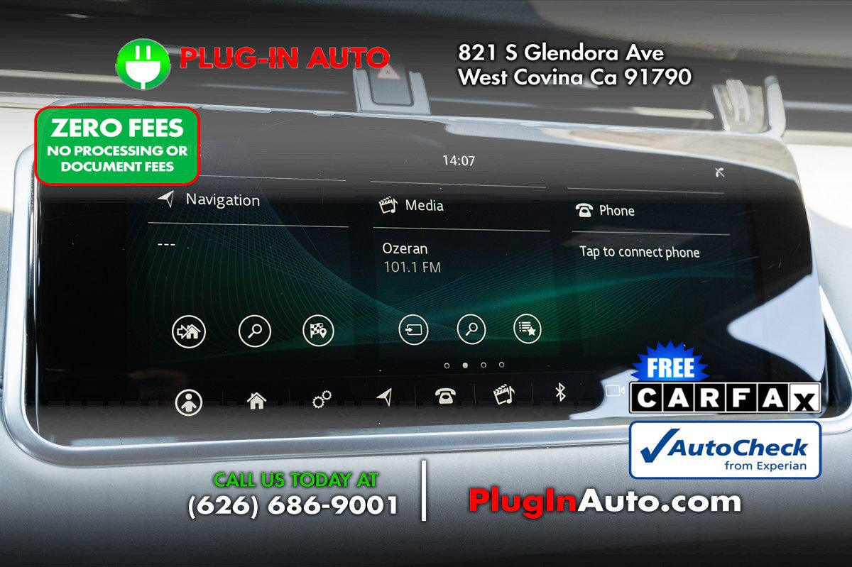 Used 2020 Land Rover Range Rover Evoque First Edition AWD/4WD image 32