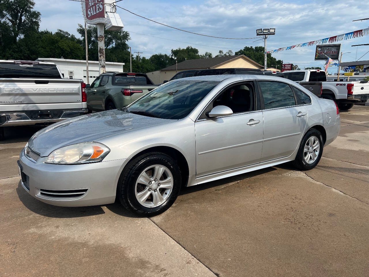 Used 2012 Chevrolet Impala LS FWD image 2