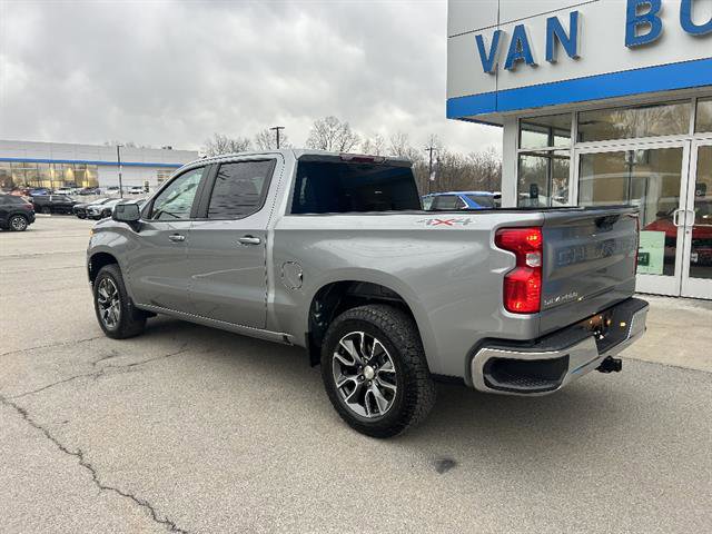 Certified 2024 Chevrolet Silverado 1500 LT image 3