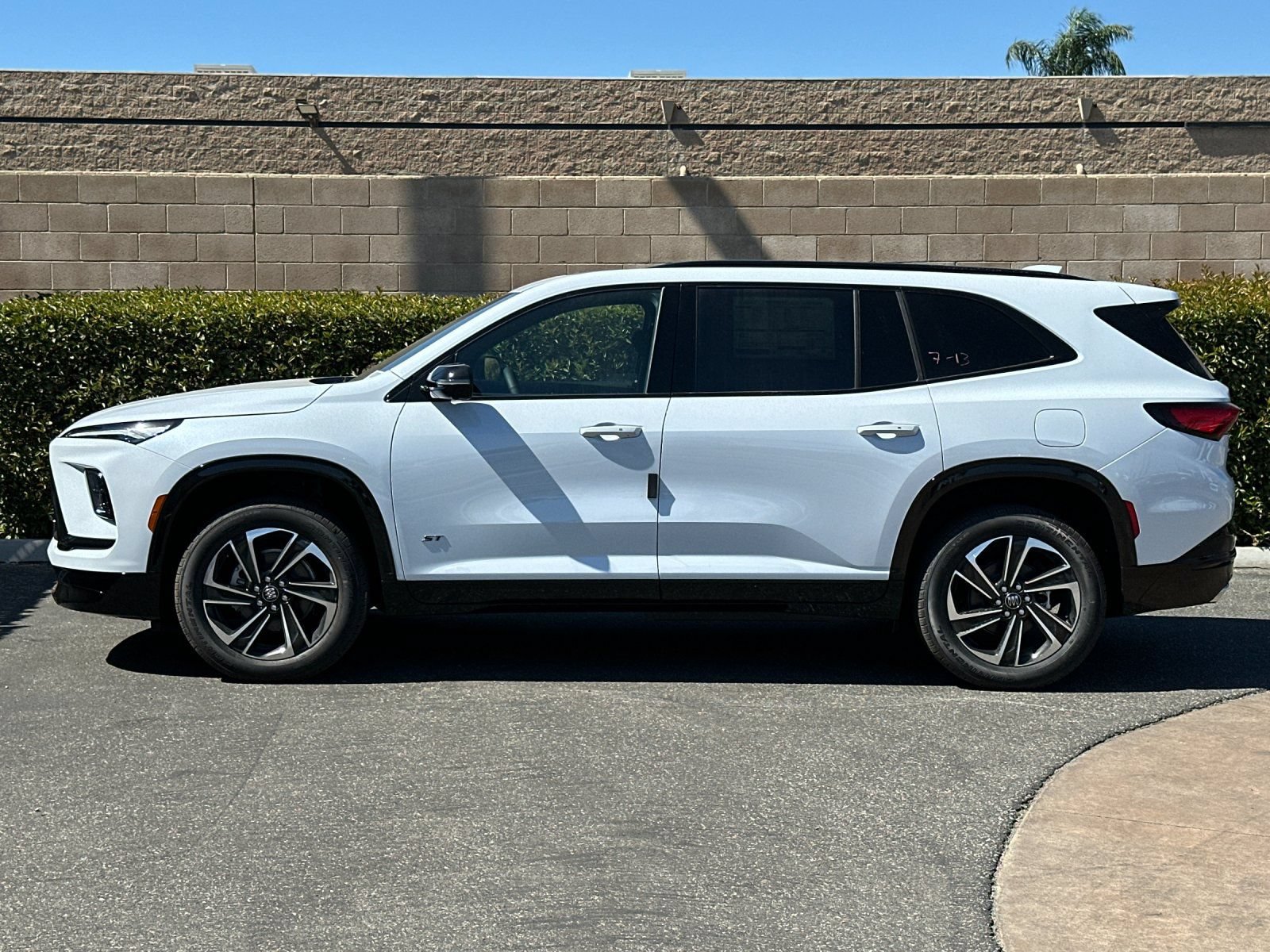 New 2026 Buick Enclave Sport Touring w/ Power Package FWD image 7