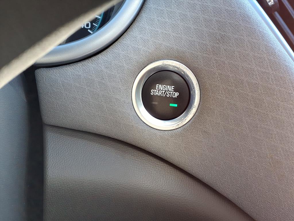 Used 2022 Chevrolet Malibu LT image 13