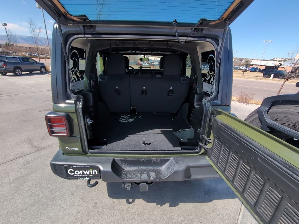 Used 2022 Jeep Wrangler Unlimited Sport image 30