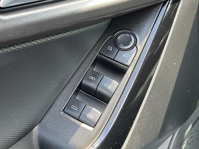Used 2025 Chevrolet Equinox LT AWD/4WD image 25