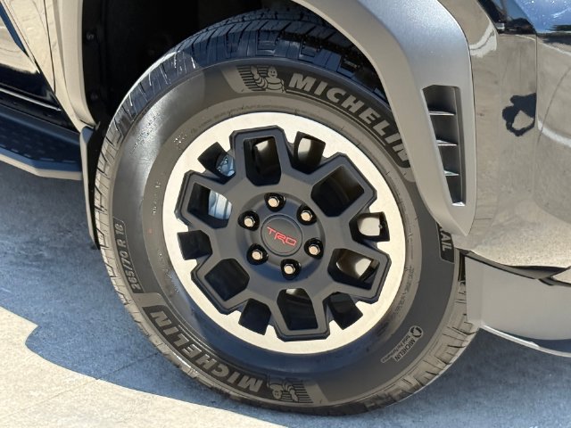 Used 2026 Toyota 4Runner TRD Off-Road Premium w/ Tow Technology Package AWD/4WD image 2