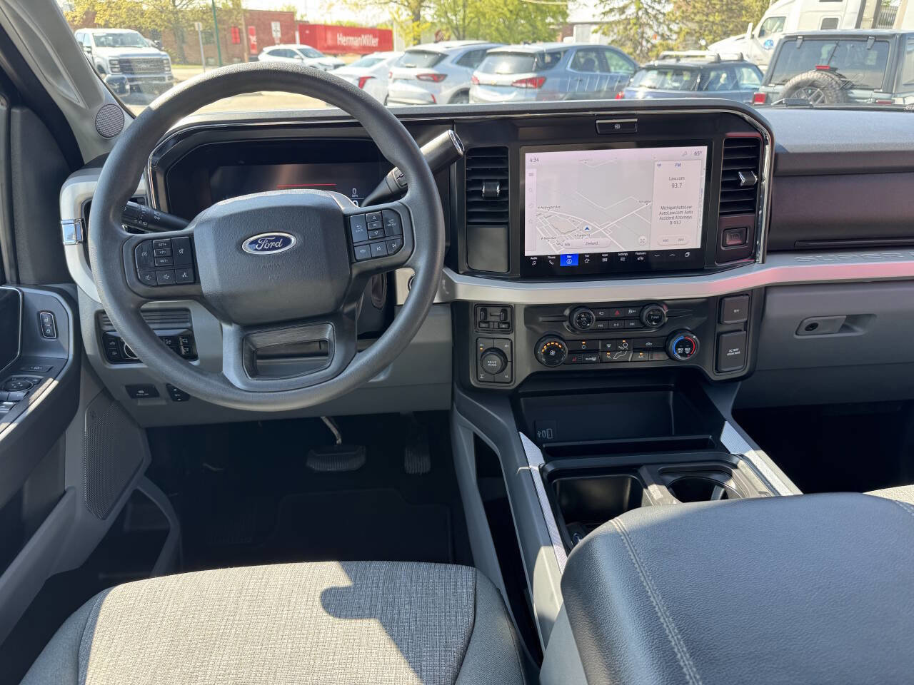Used 2025 Ford F350 XLT w/ Black Appearance Package AWD/4WD image 10