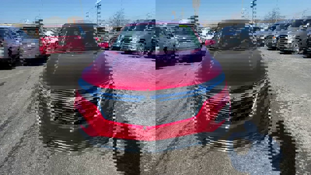 Certified 2024 Chevrolet Equinox LT w/ LPO, Floor Liner Package image 6