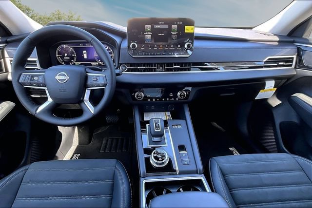 New 2026 Nissan Rogue SL AWD/4WD image 5