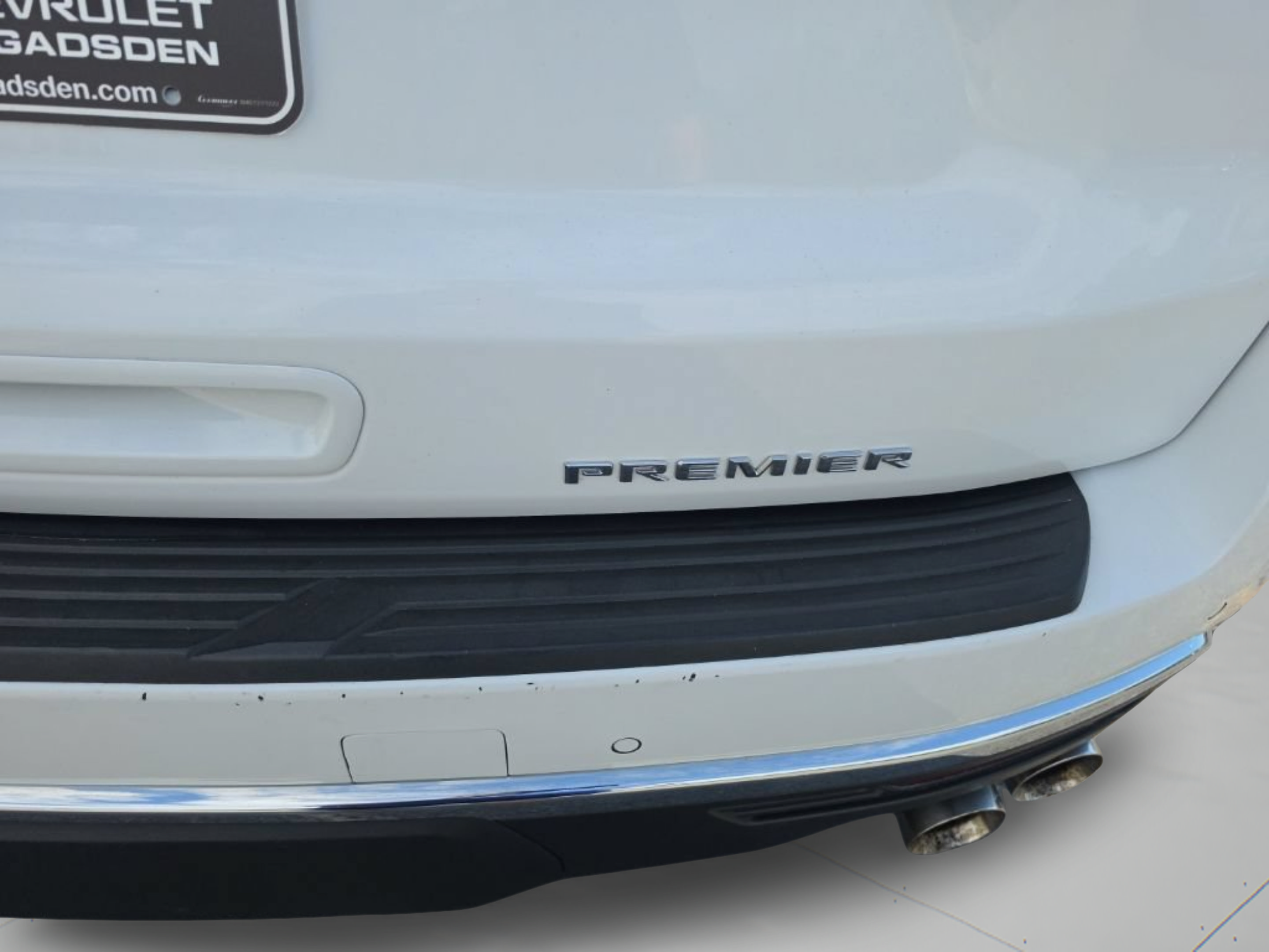 Used 2023 Chevrolet Suburban Premier AWD/4WD image 10