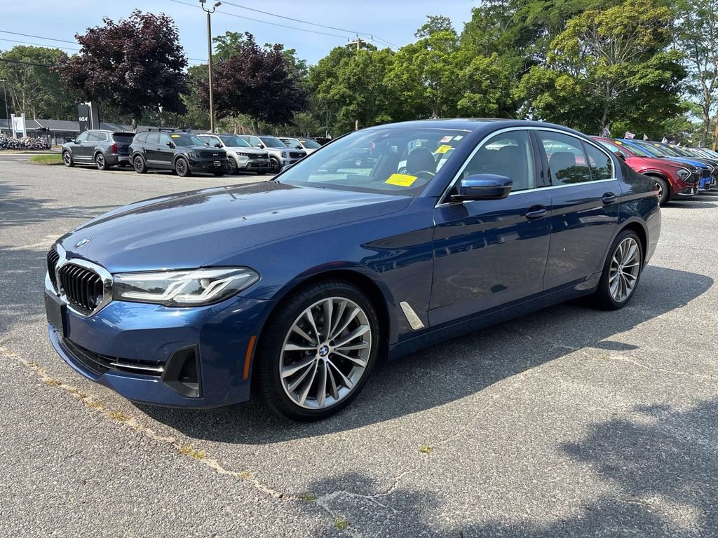 Used 2021 BMW 530i xDrive w/ Convenience Package AWD/4WD image 6