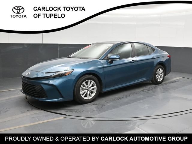 Used 2026 Toyota Camry LE FWD image 9