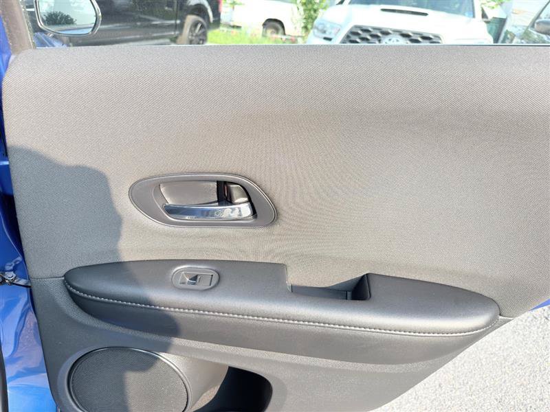 Used 2020 Honda HR-V Sport image 20