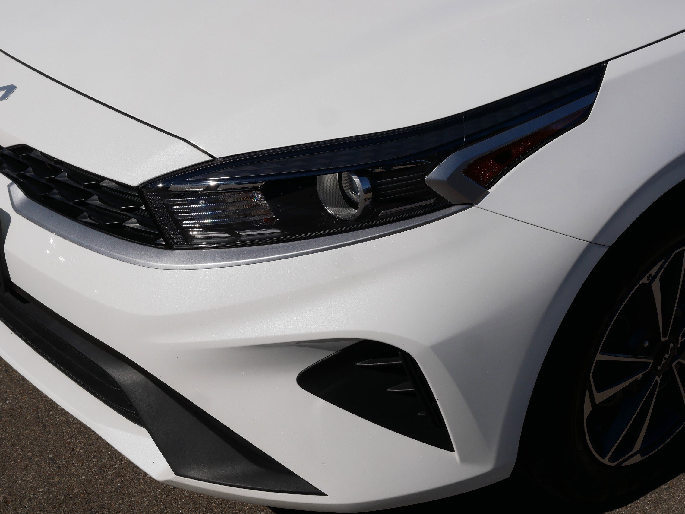 Certified 2024 Kia Forte LXS w/ LXS Technology Package image 16