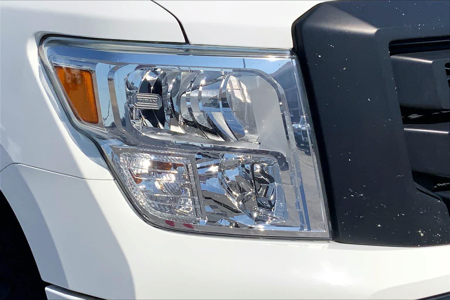 Used 2021 Nissan Titan S w/ S Utility Package AWD/4WD image 23