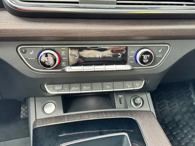 Certified 2023 Audi Q5 2.0T Premium w/ Convenience Package AWD/4WD image 38