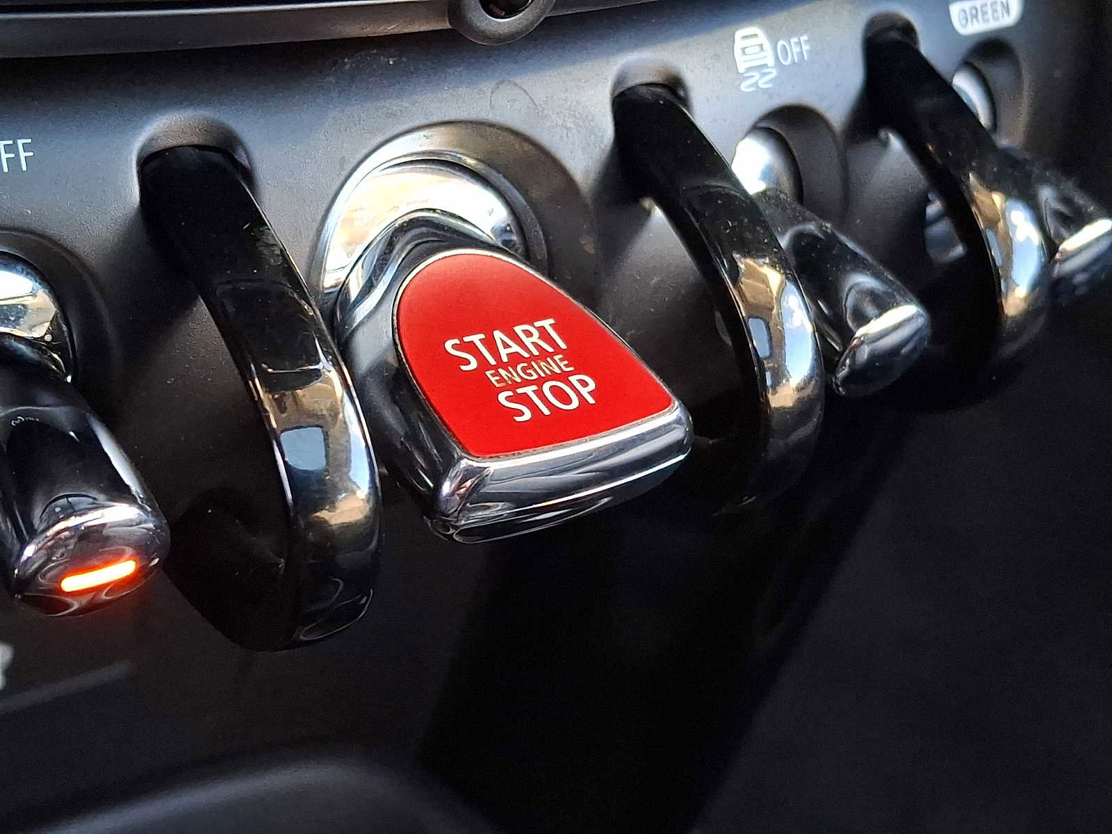 Certified 2023 MINI Cooper S FWD image 22