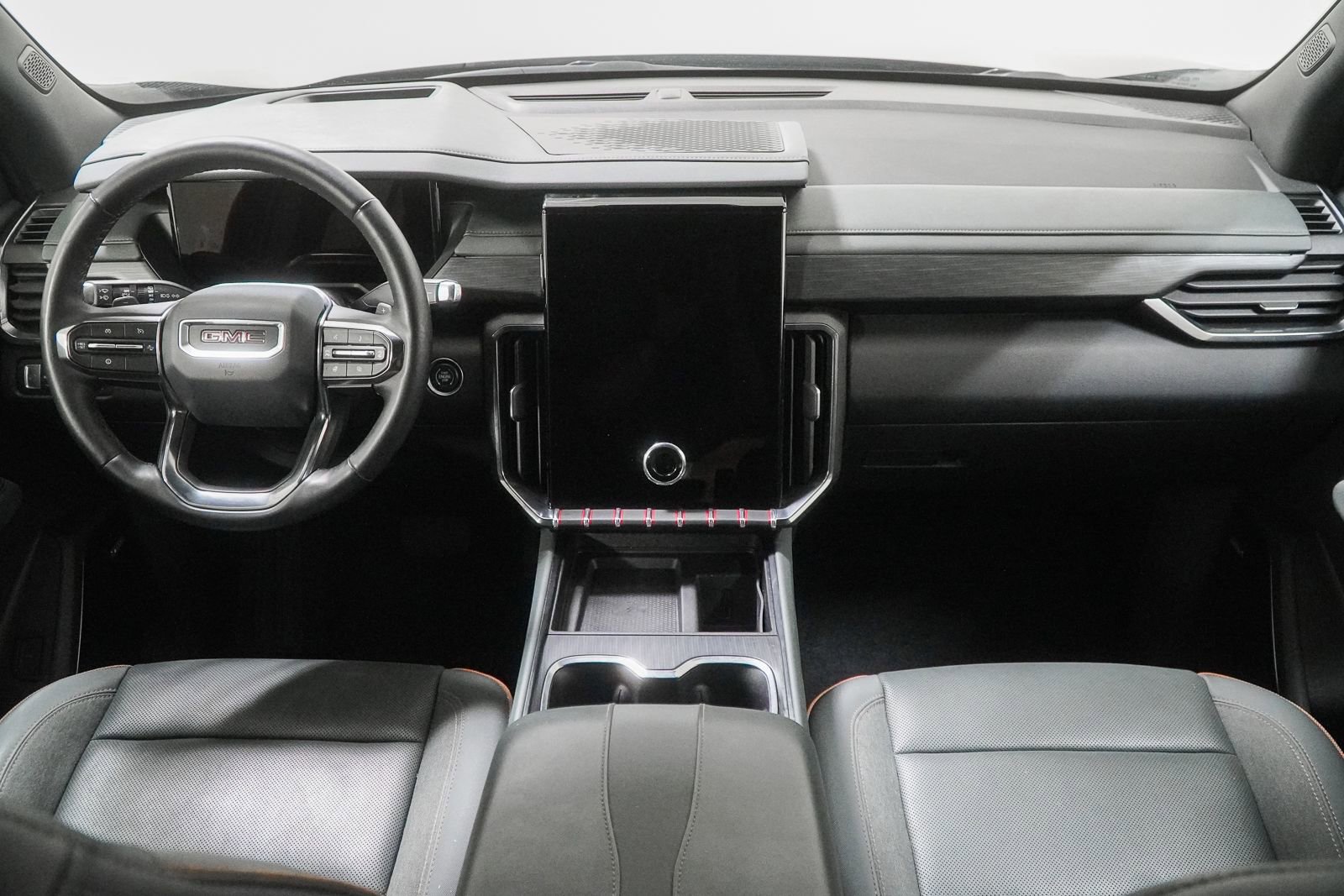 Used 2024 GMC Acadia AT4 w/ Luxury Package AWD/4WD image 23