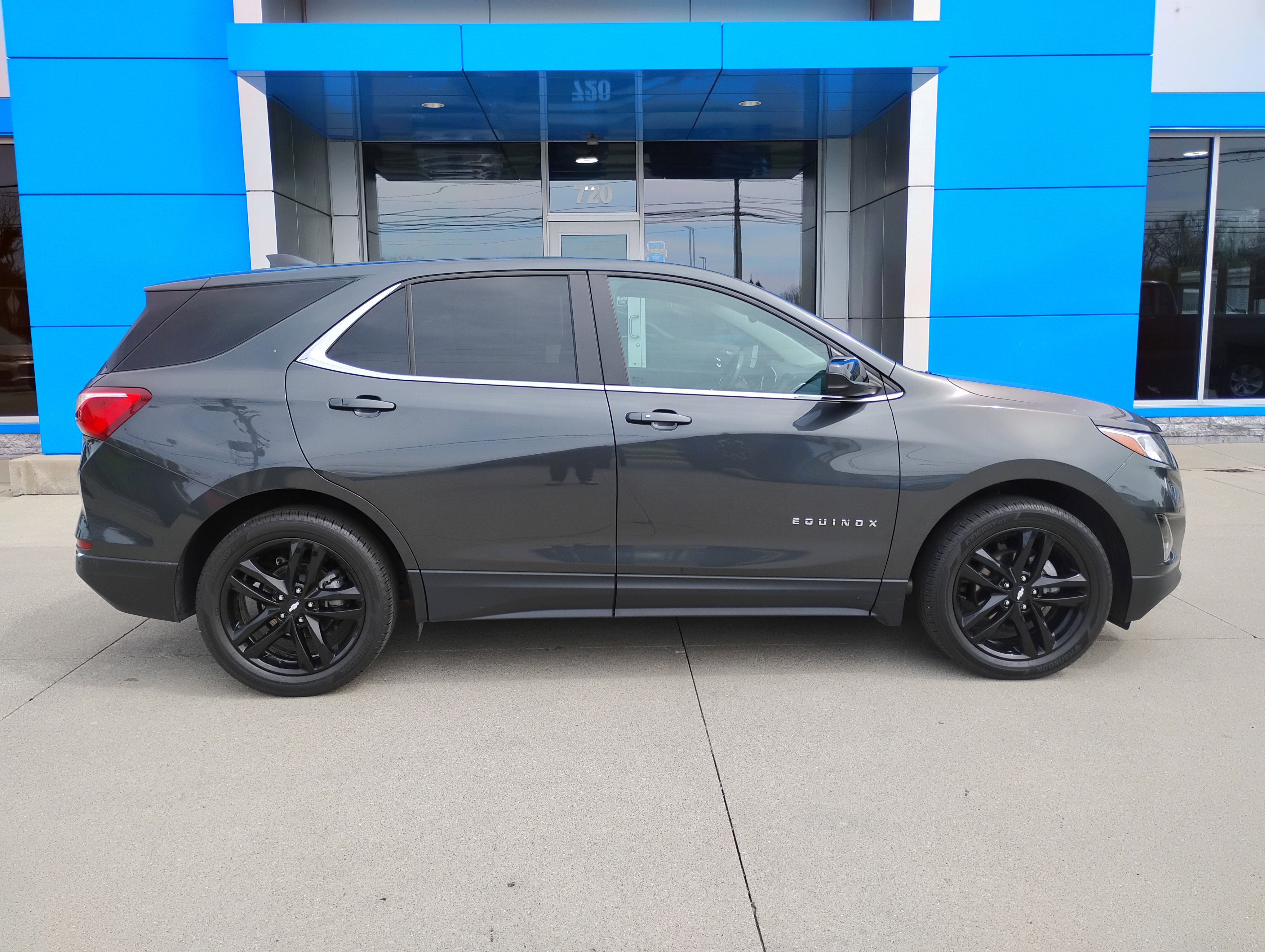 Used 2021 Chevrolet Equinox LT FWD image 34