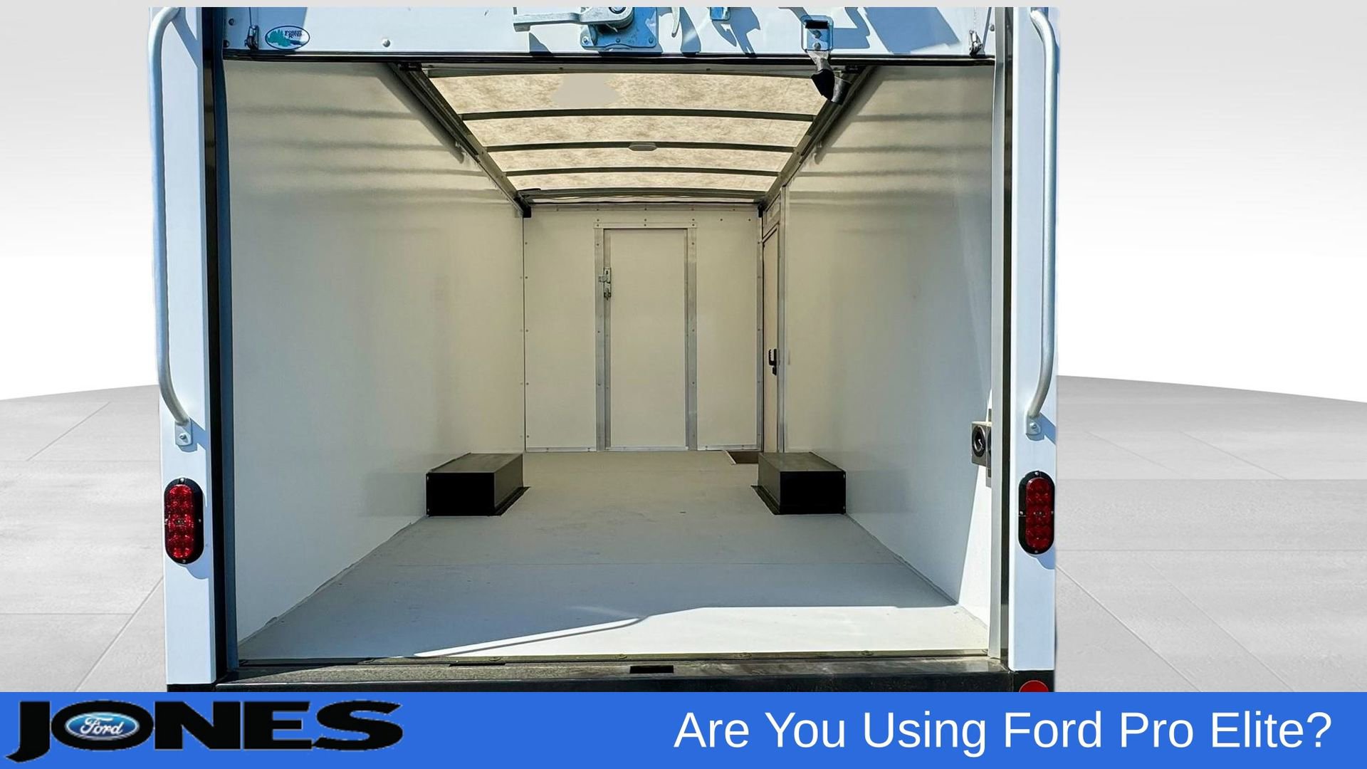 New 2024 Ford Transit 350 RWD image 10