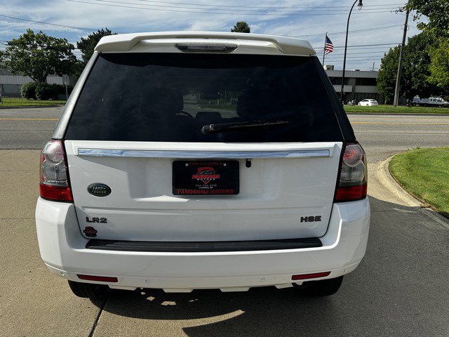 Used 2011 Land Rover LR2 HSE image 6