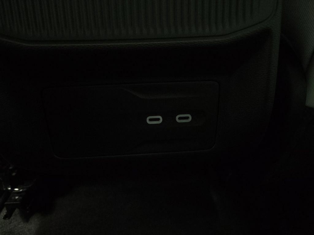 New 2026 Jeep Cherokee Limited image 17