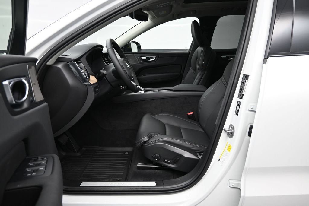 New 2027 Volvo XC60 T8 Ultra AWD/4WD image 9
