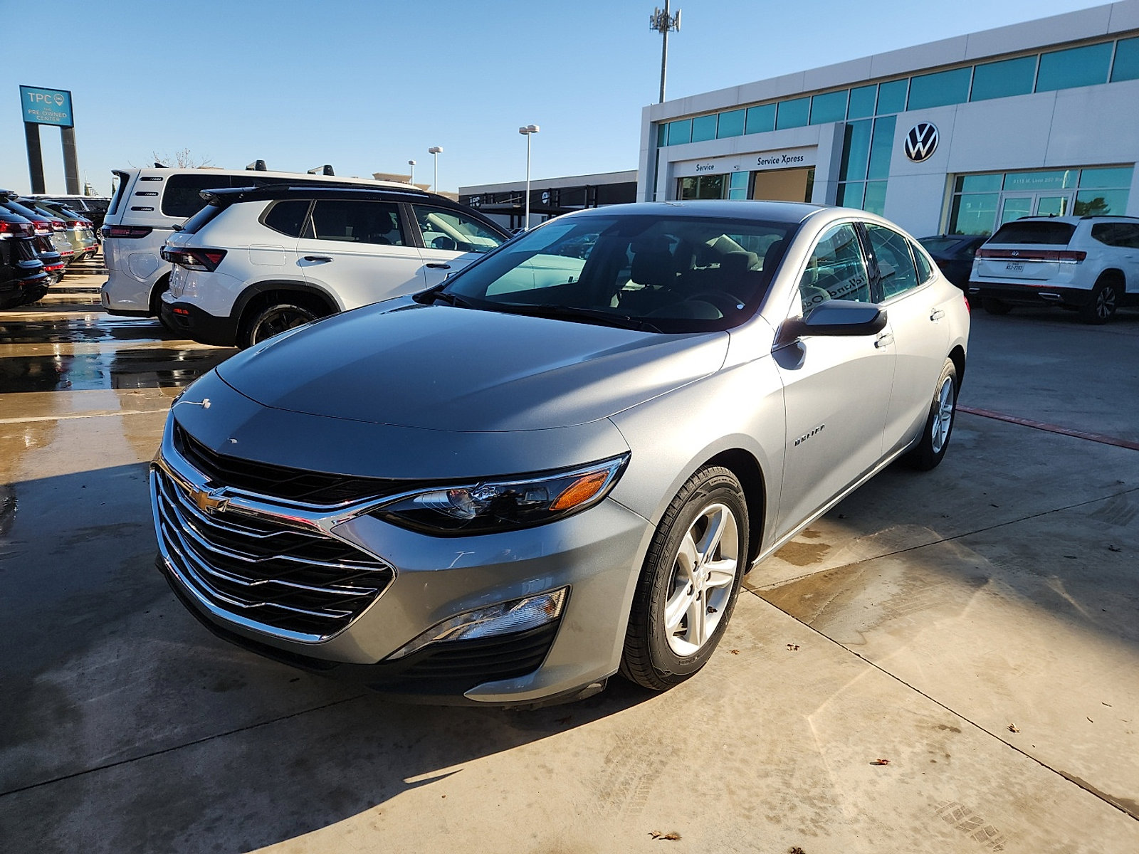 Used 2024 Chevrolet Malibu LT video 3