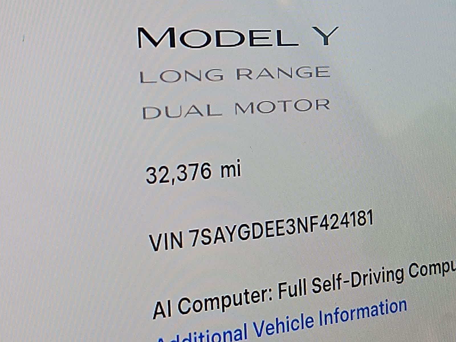 Used 2022 Tesla Model Y Long Range AWD/4WD image 18