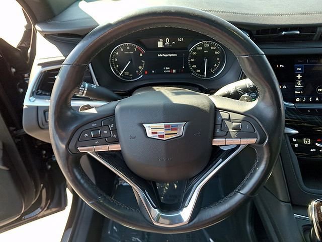 Used 2024 Cadillac XT6 Premium Luxury image 20