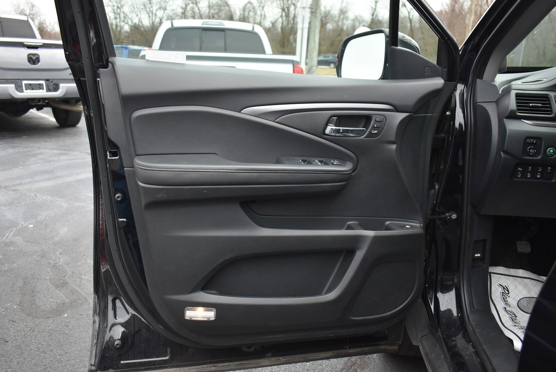 Used 2023 Honda Ridgeline RTL-E image 12