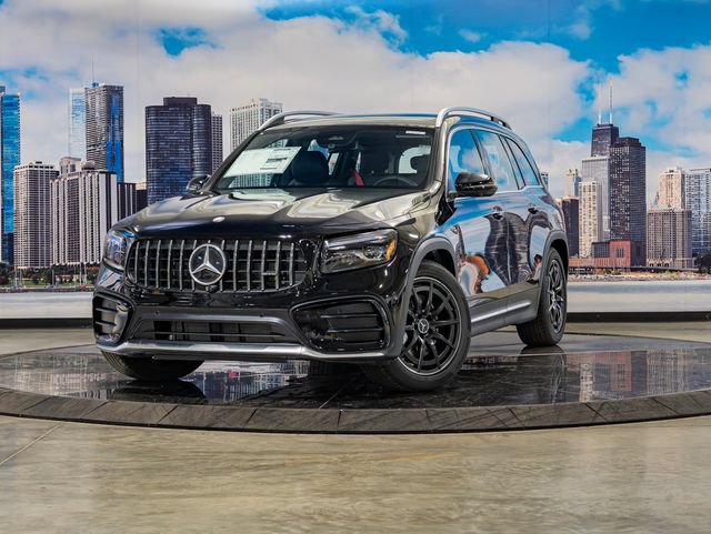 Used 2026 Mercedes-Benz GLB 35 AMG 4MATIC image 2